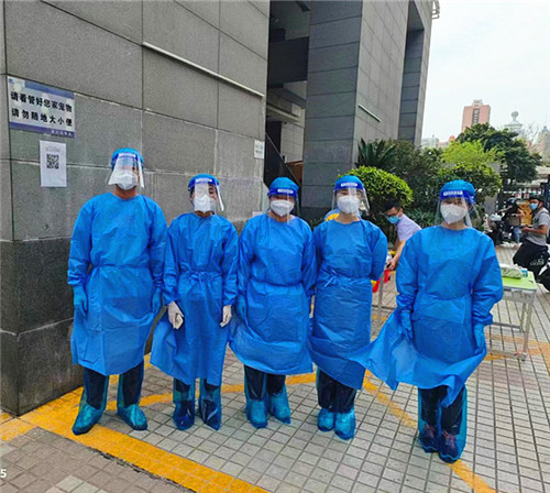 1647596654621708.jpg 抗疫小分隊(duì)_副本.jpg