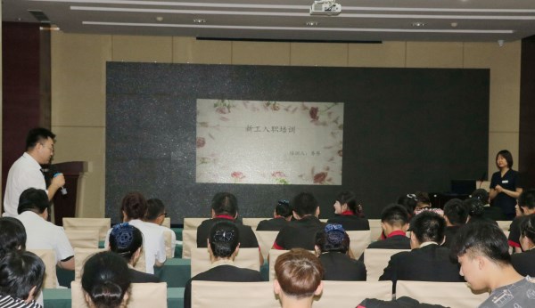 新工培訓(xùn)2_副本.jpg